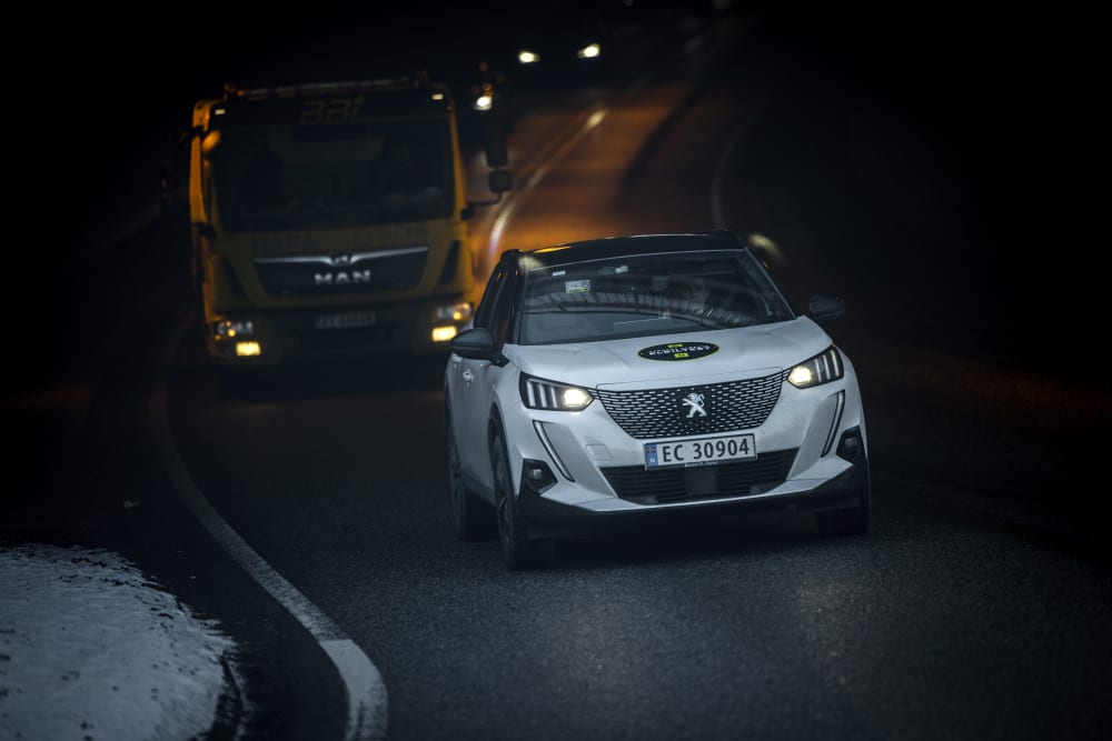 Peugeot e-2008
